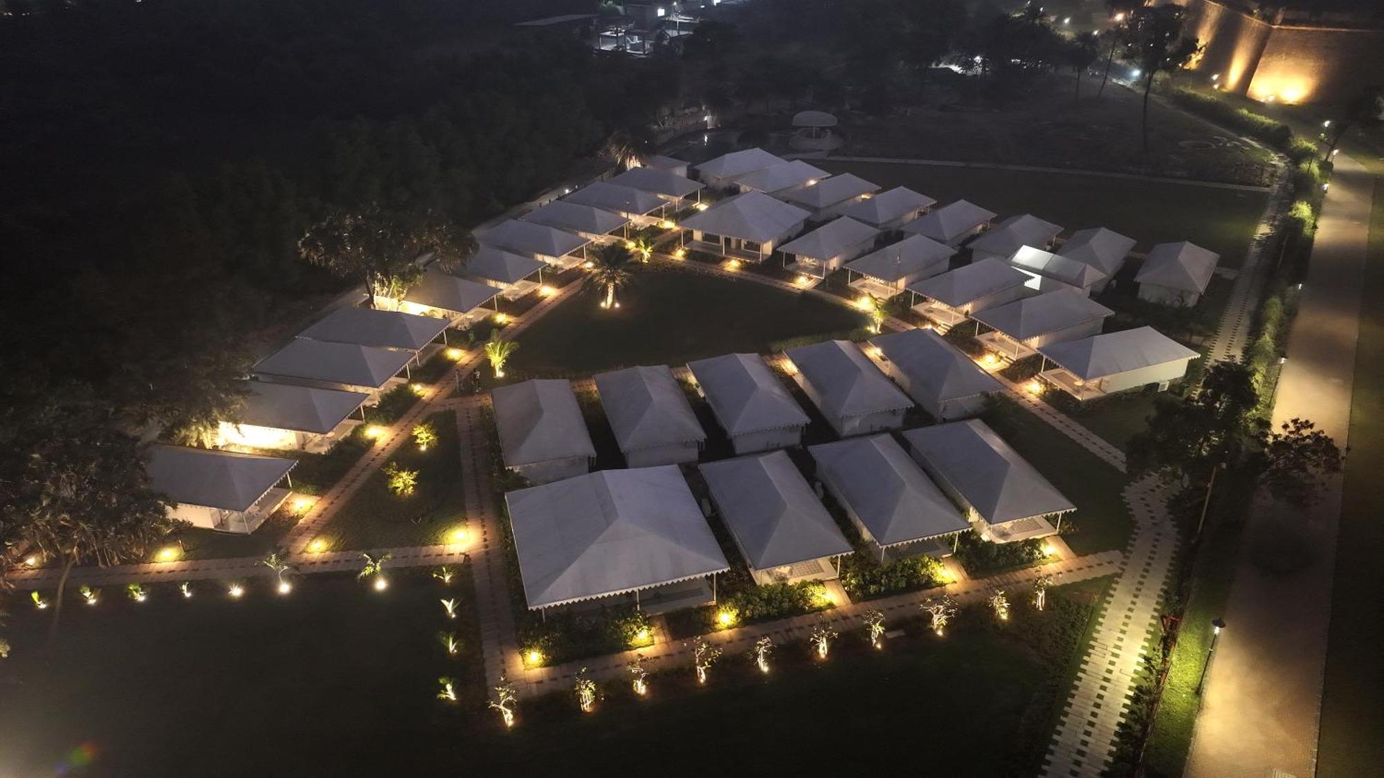 The Fern Seaside Luxurious Tent Resort Daman Exteriér fotografie