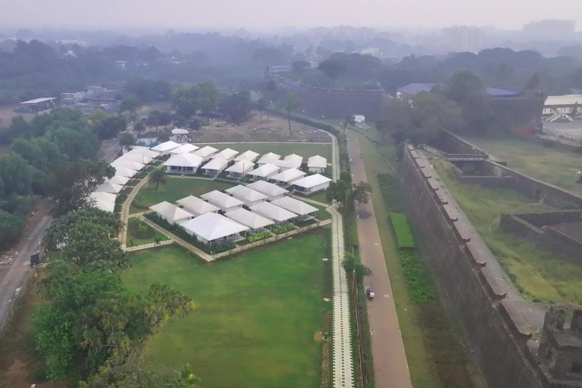 The Fern Seaside Luxurious Tent Resort Daman Exteriér fotografie